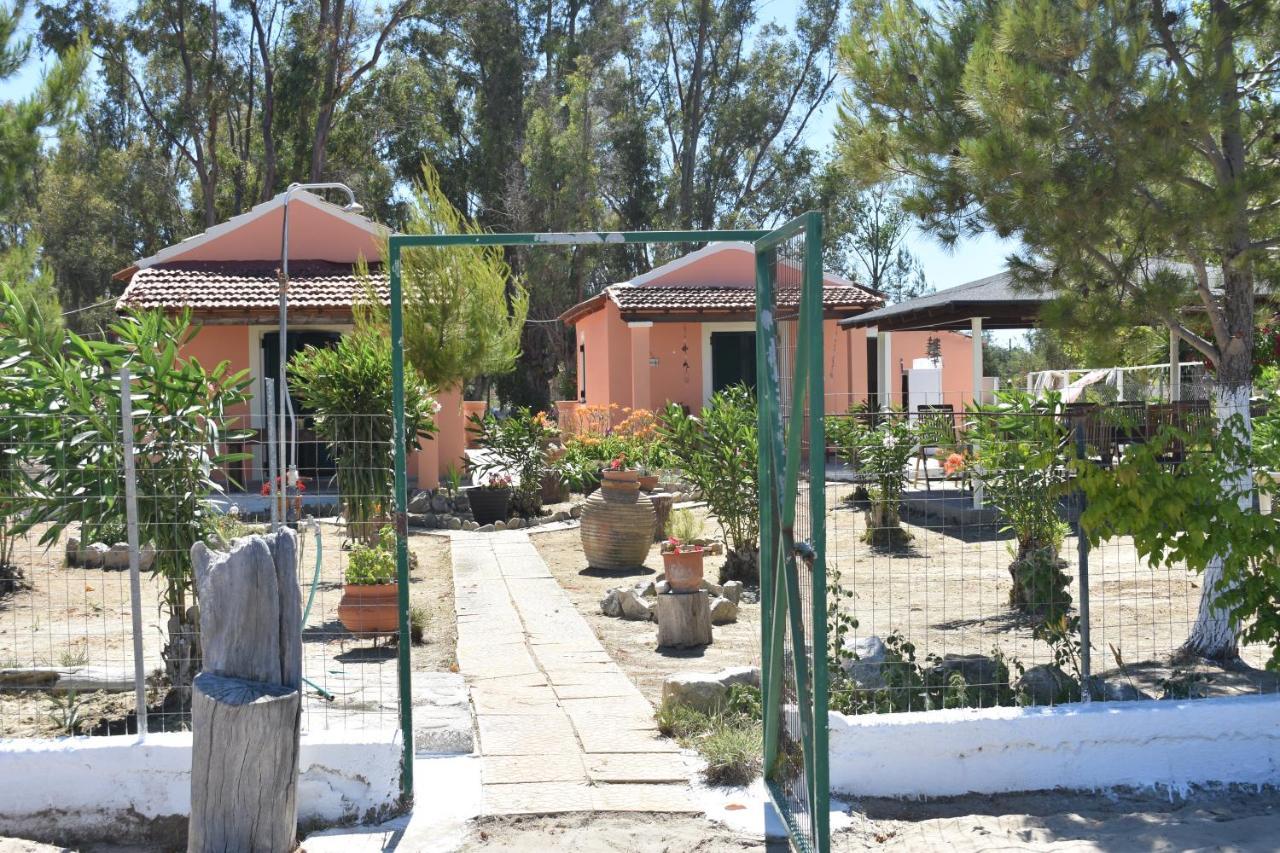 Bouka Beachfront Bungalows Agios Nikolaos  Экстерьер фото